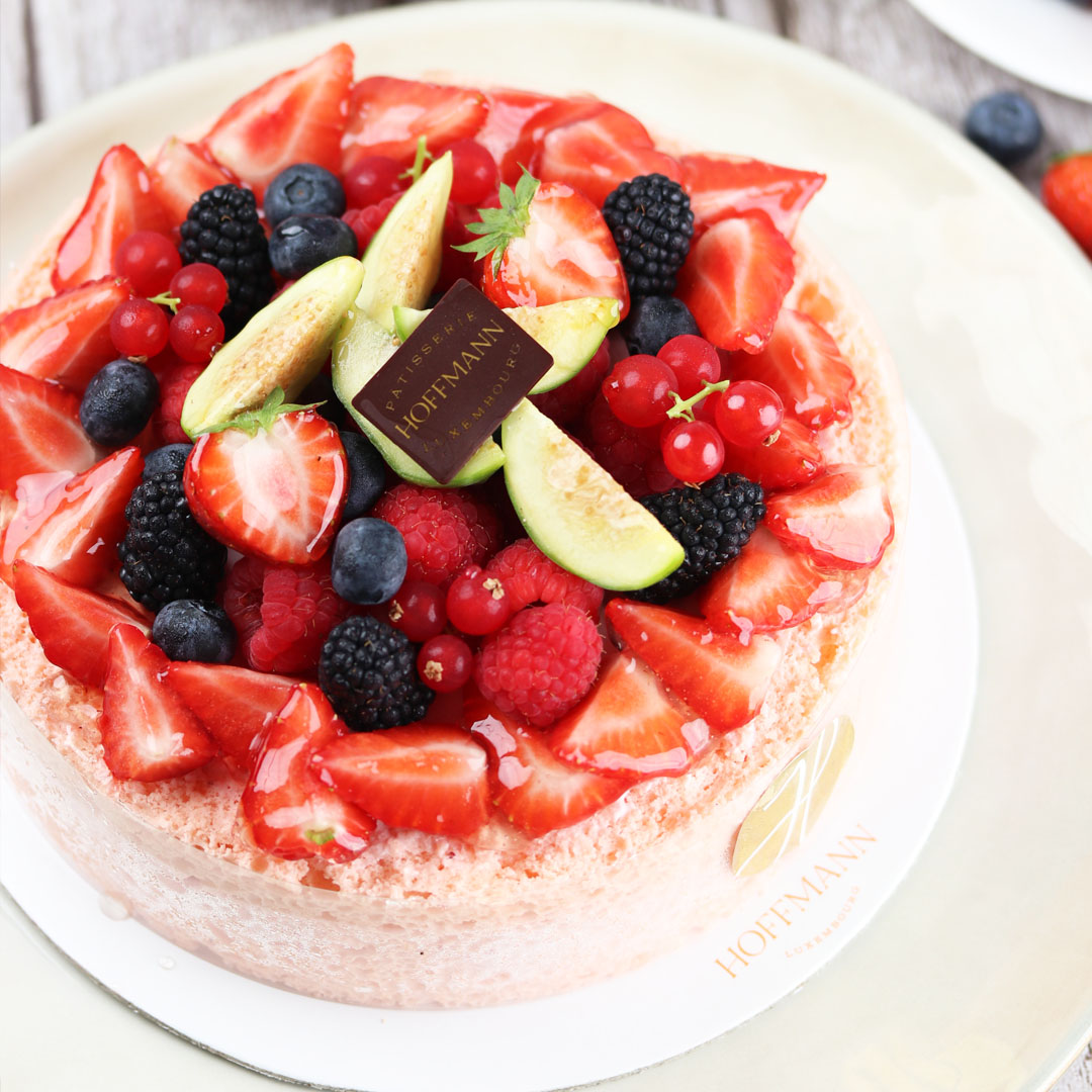 Charlotte Fruits rouges TU 5/6 pers.